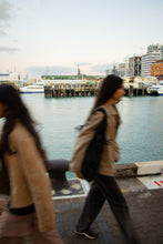 Load image into Gallery viewer, Everyday Satchel in Black