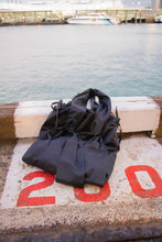Load image into Gallery viewer, Everyday Satchel in Black
